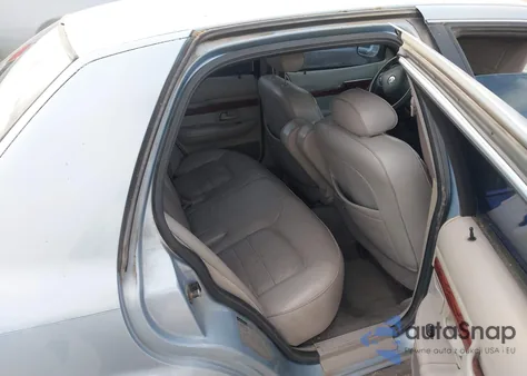 2001 Mercury Grand Marquis Ls из США, поврежденный, VIN 2MEFM75WX1X699028